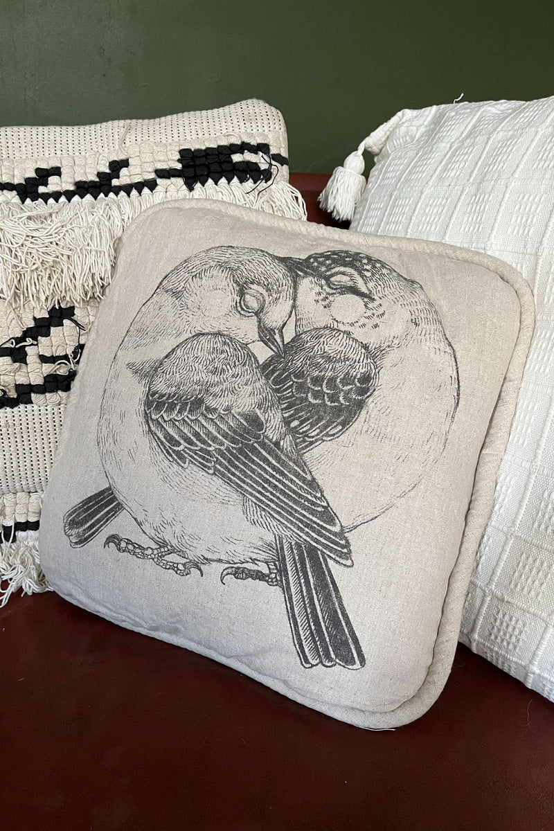 BIG HUG - LOVEBIRDS CUSHION